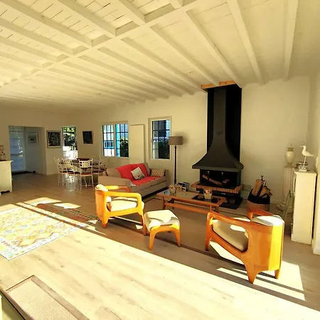 Renovee 4 Ch. A 50m Du Bassin Avec Terrasse Et Jardin, Wifi, Parking - Fr-1-736-54 Villa *